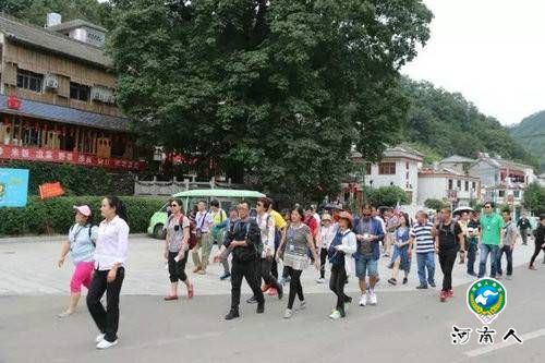 全国近三百家旅行社来重渡沟踩线考察